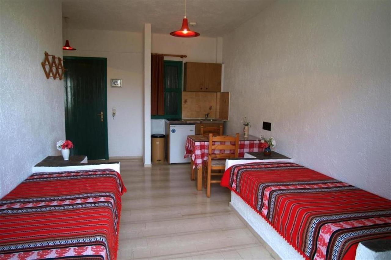 Prinos Apartments Herszonisszosz Kültér fotó